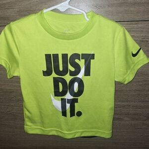 2t shirts /and one nike 2 piece